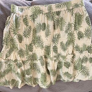 Anthropologie Elodie Cream and Green Leaf Pattern Skirt